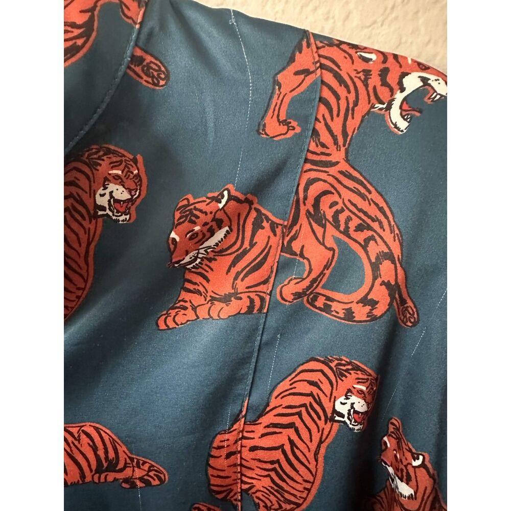 Dressed In Lala Tiger Satin Matching Set Oversized Button Up Tunic & Pants S - Picture 12 of 15